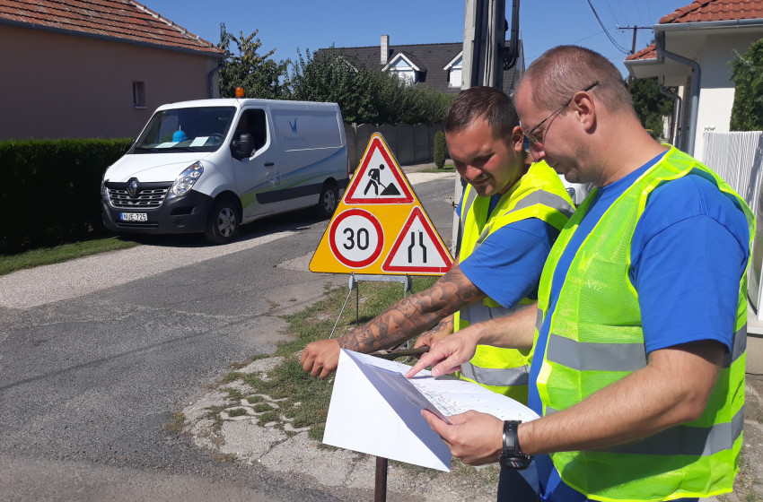 Május 25-től a Pannon-Víz Zrt. megkezdi Csorna város vízvezetékeinek éjszakai öblítését